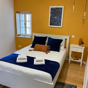  Apartment Blue Essence -